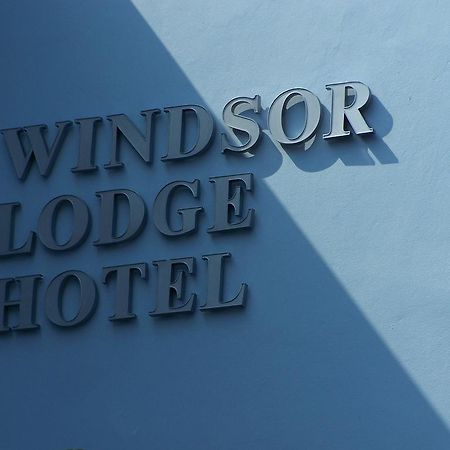 Windsor Lodge Суонси Экстерьер фото