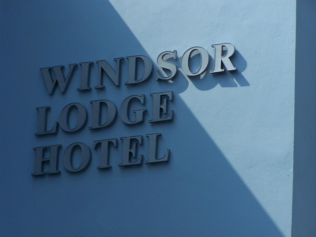 Windsor Lodge Суонси Экстерьер фото